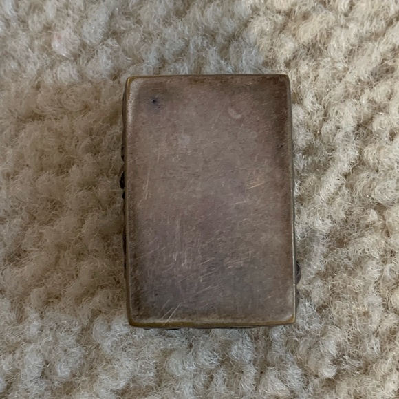 Vintage Silver Pill Box - Picture 2 of 3